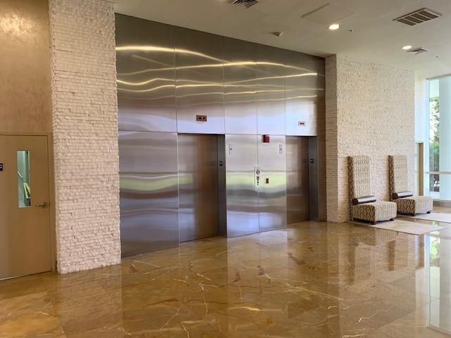Signature Executive Excellence: 147 2nd Ave S, Saint Petersburg, FL 33701